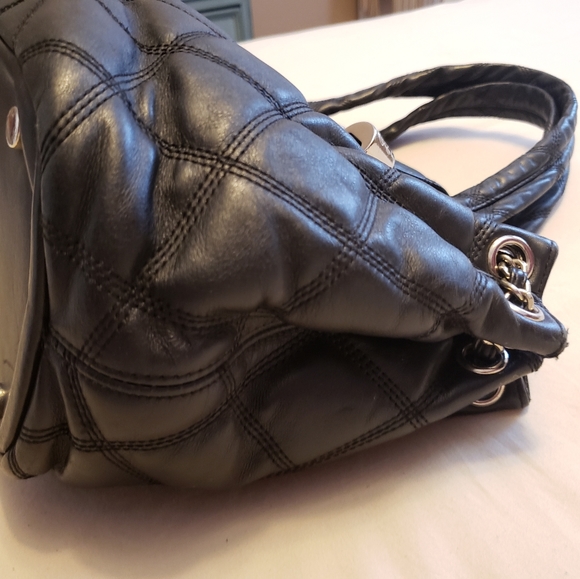 CHANEL😍🥰 - Picture 9 of 11